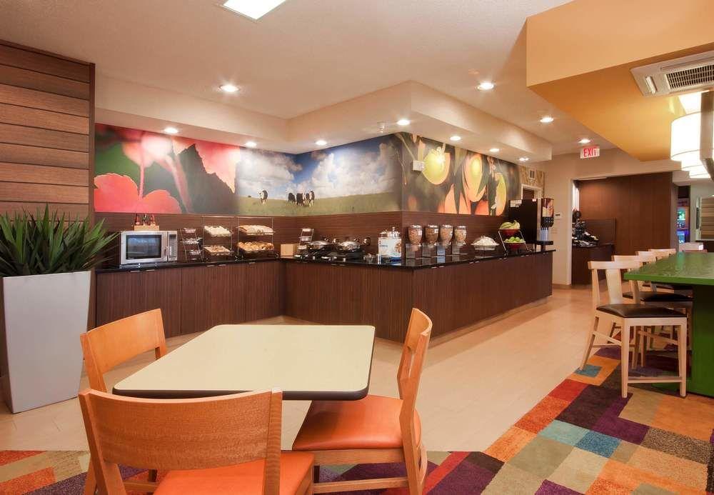 Fairfield Inn Philadelphia Airport Buitenkant foto