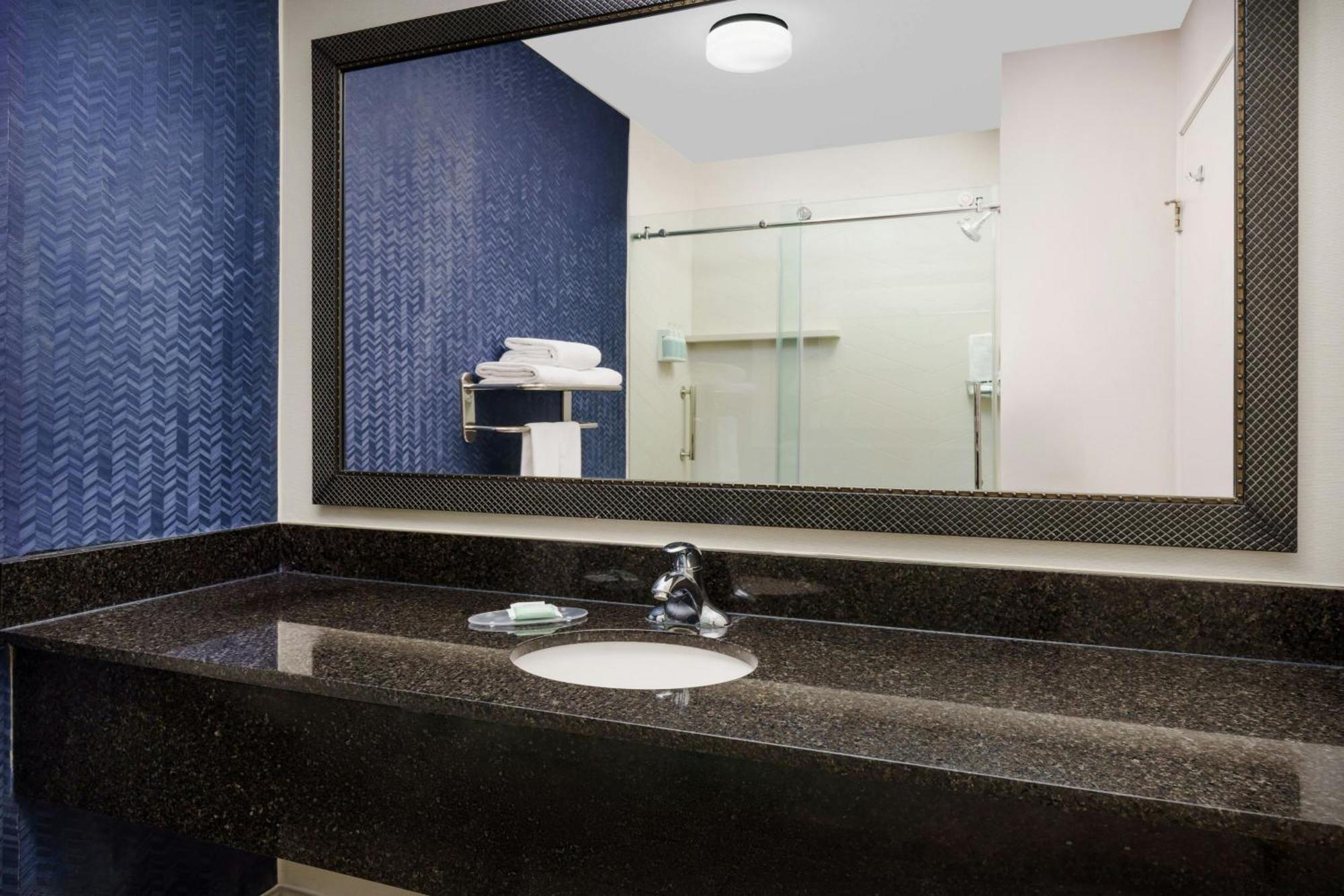 Fairfield Inn Philadelphia Airport Buitenkant foto